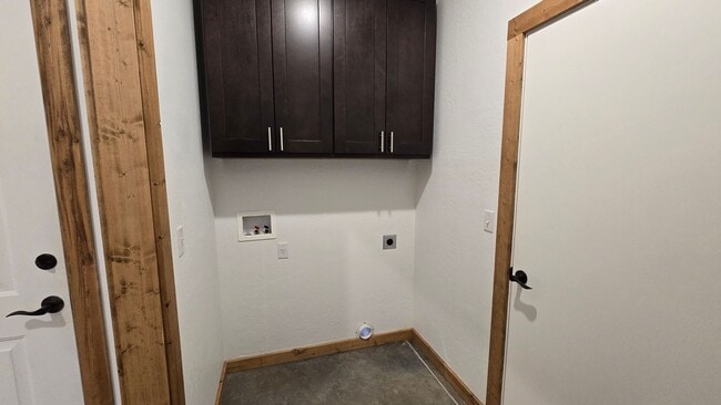 Building Photo - 2215 Steamboat Ln