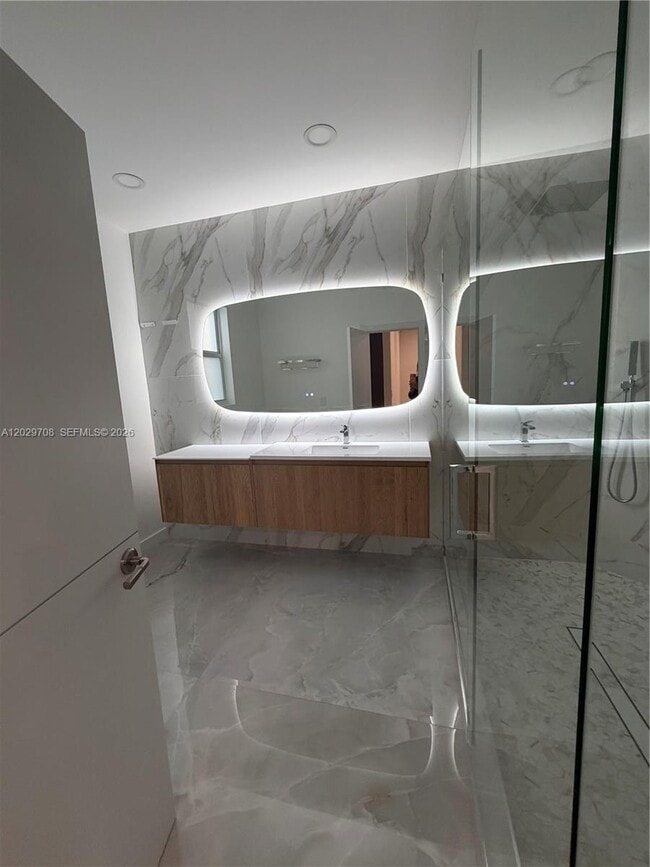 Building Photo - 4499 NW 93rd Doral Ct