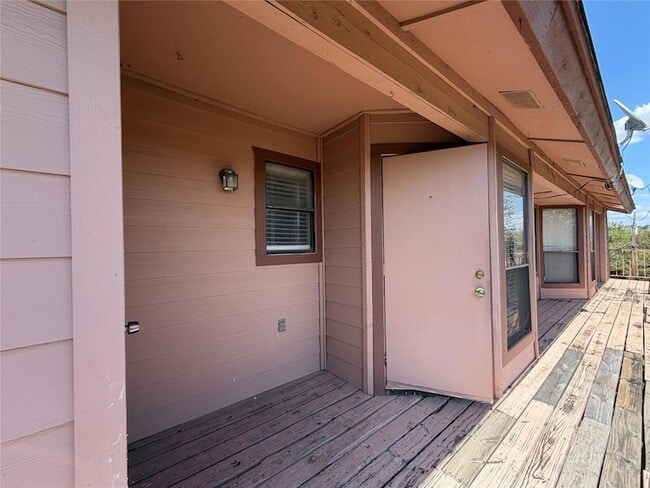 Building Photo - 5305 Indio Cove