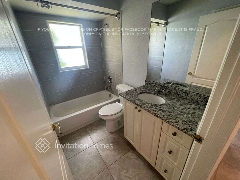 Building Photo - 23259 Mulligan Ave