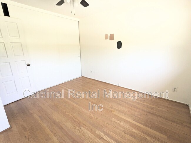 Building Photo - 241 S Ave 57