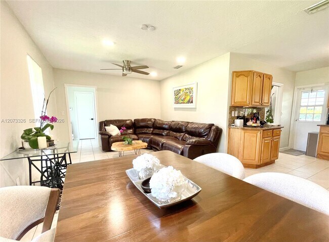 Building Photo - 8522 SW 148th Terrace