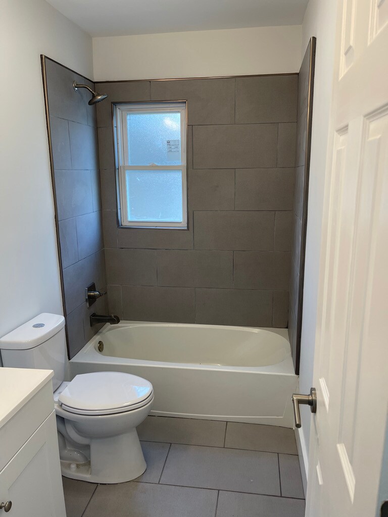 Bathroom - 1238 Highway Ave