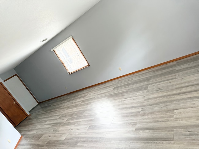 Building Photo - 2508 Dogwood Dr