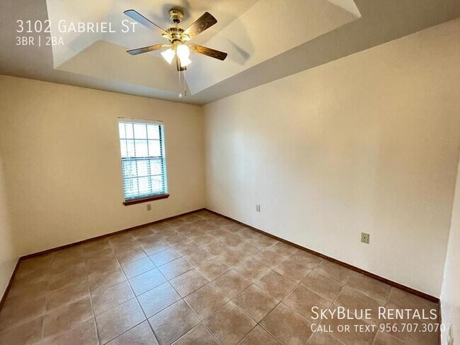 Building Photo - 3102 Gabriel St