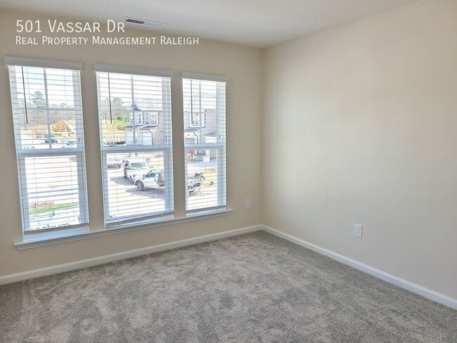 Building Photo - 5926 NC-55