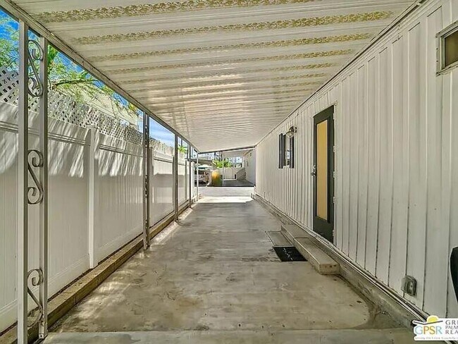 Building Photo - 313 Kona Ln