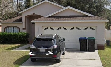 Building Photo - 10942 Pinewood Cove Ln