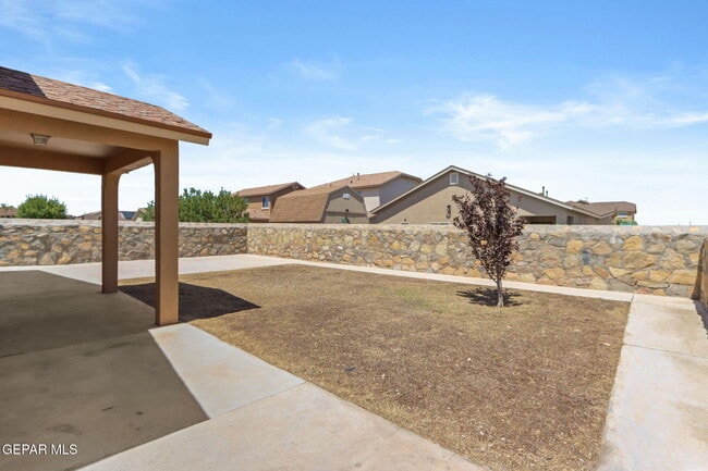 Building Photo - 14645 Spanish Point Dr