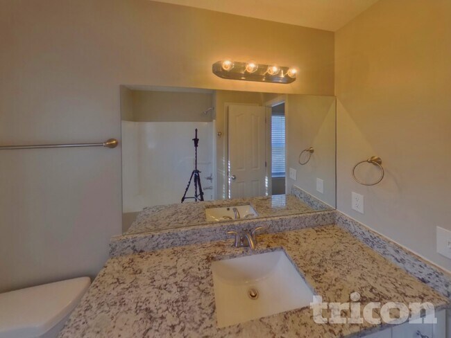 Building Photo - 1110 Nahanee Ct