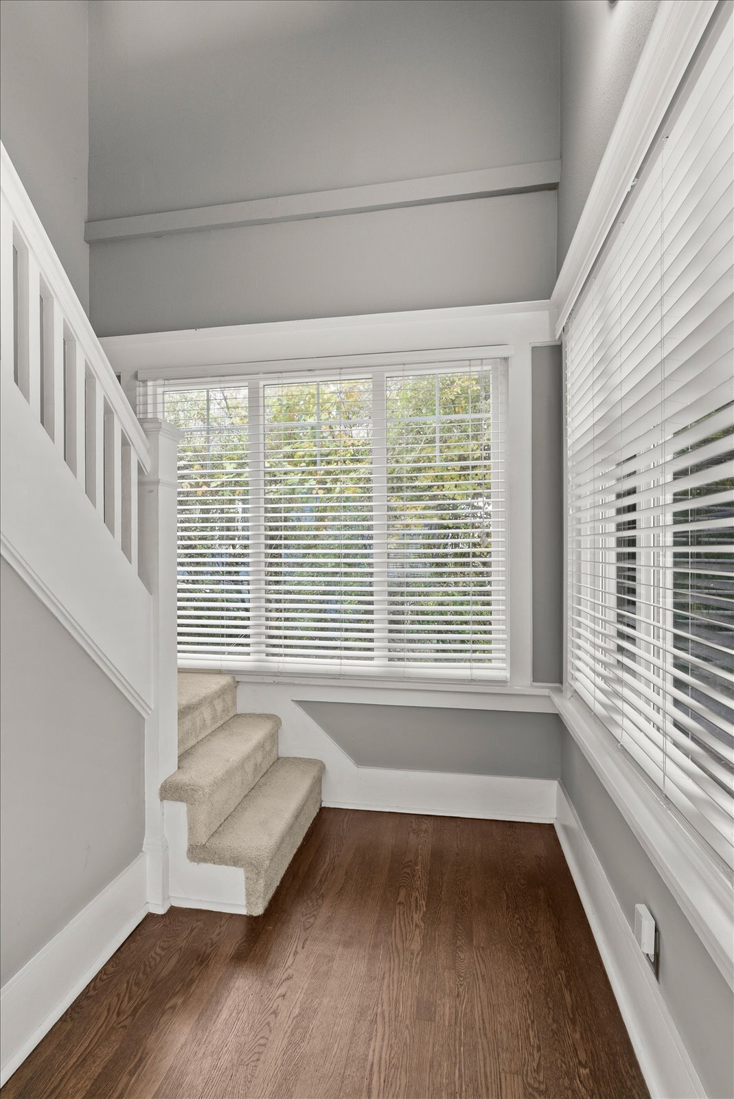 Building Photo - 8633 Wabash Ave S