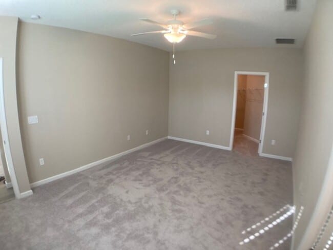 Building Photo - ***TWO WEEKS FREE*** Comfortable 3 Bedroom Home With Great Outdoor Space