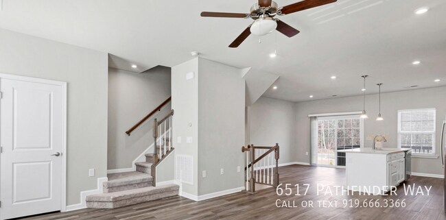 Building Photo - 6517 Pathfinder Wy