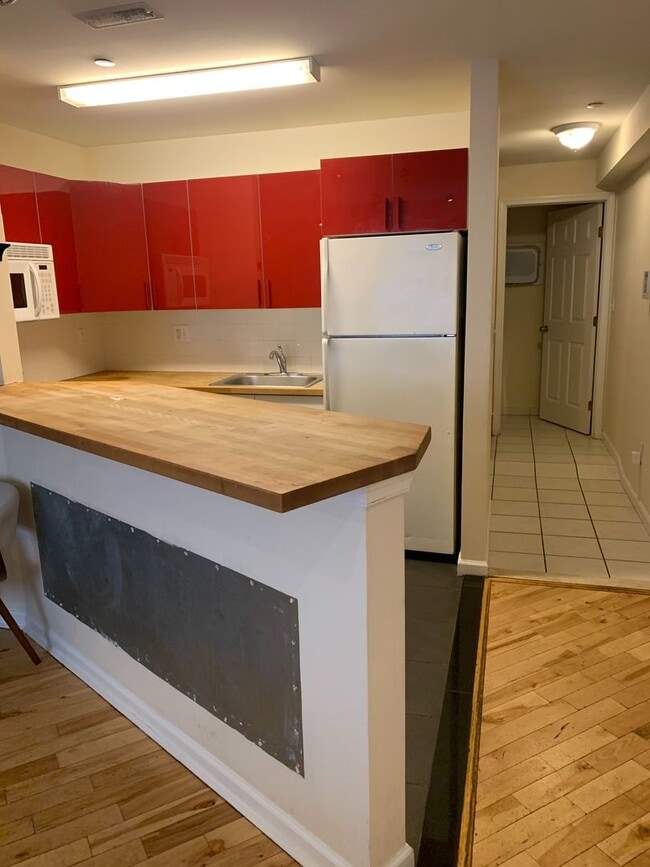 Building Photo - 1803 N 17th St