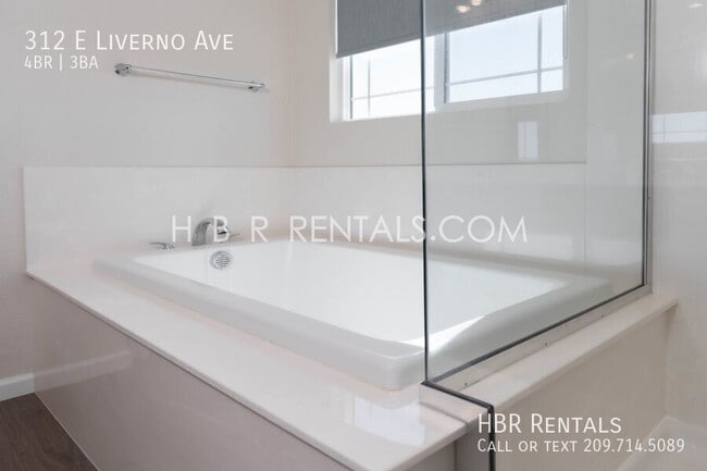 Building Photo - 312 E Liverno Ave