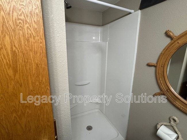 Building Photo - 1046 N 29th St