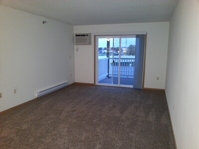 Building Photo - 309 WI-16