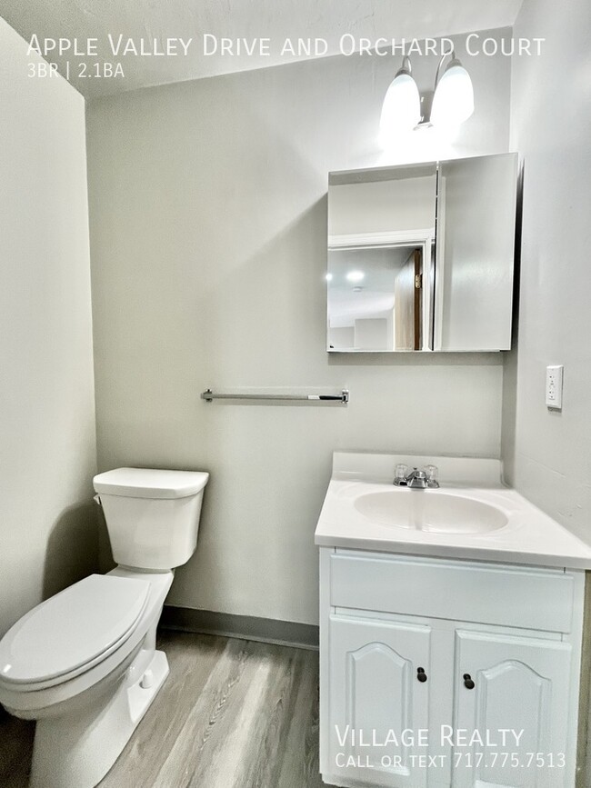 Building Photo - 910 Apple Valley Dr