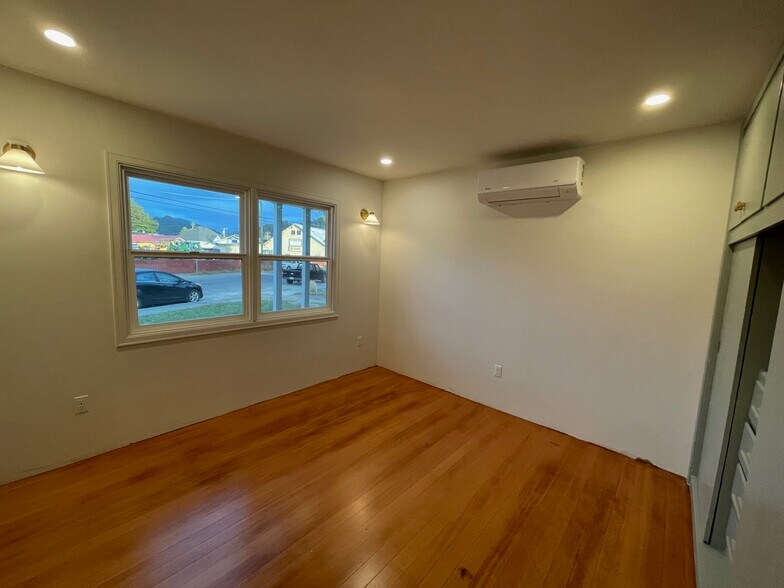 Bedroom 1 - 667 Herbert St