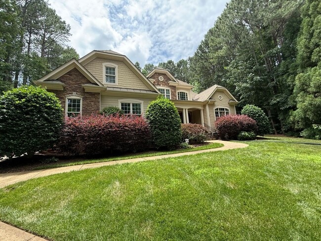 Building Photo - **OFFERING WAIVED APPLICATION FEES** Luxur...