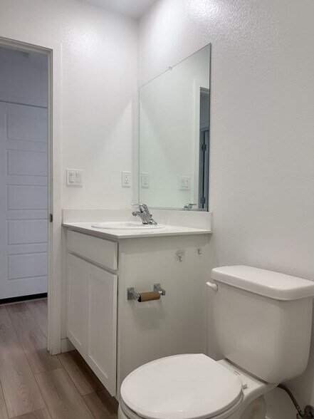 Building Photo - 7447 Chadbourne Wy