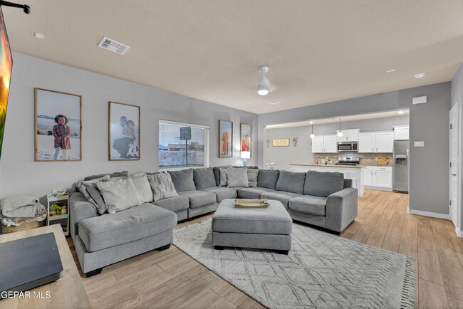 Building Photo - 14953 Willie Worsley Ave