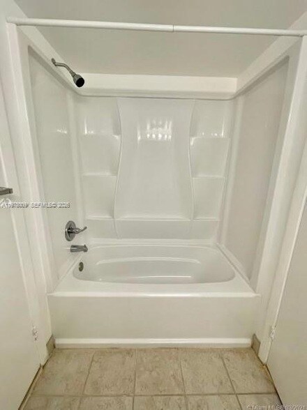 Building Photo - 10131 W Sunrise Blvd