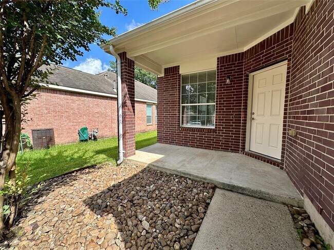 Building Photo - 951 Doire Dr