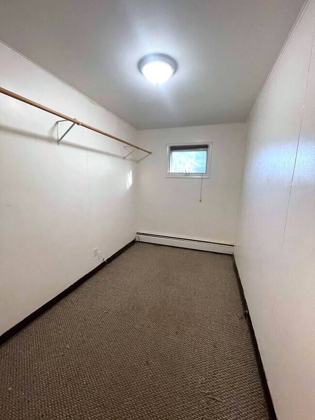 161 S Lake Ave 161 S Lake Ave Albany NY 12208 Apartment Finder