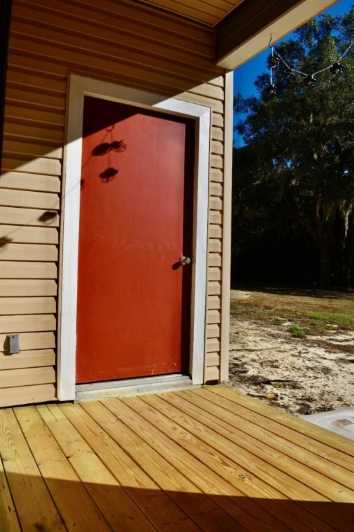 Building Photo - 5220 SW 21st Pl