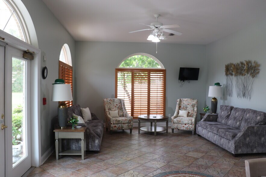 Inside Clubhouse - 1716 Breckinridge Pl