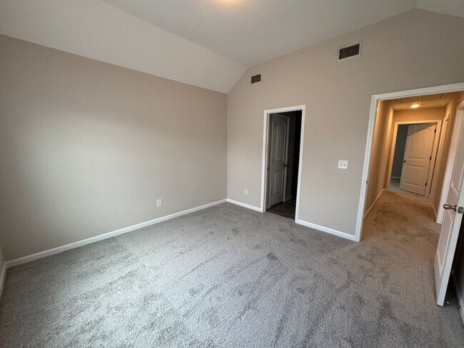Building Photo - 1529 Gambill Wood Dr