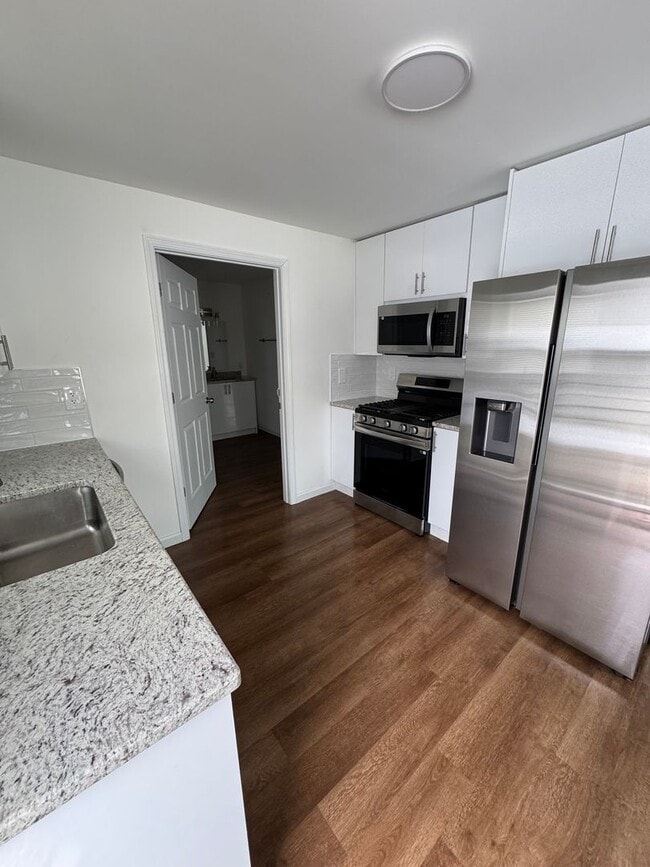 Building Photo - Spacious 1 Bedroom 1 Bathroom House in Madisonville, KY