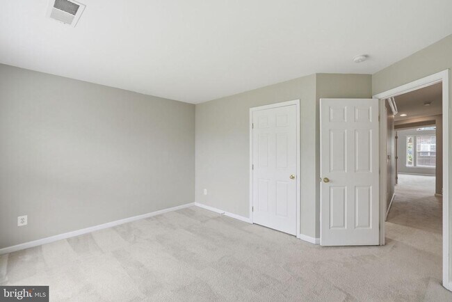 Building Photo - 6008 Preswell Ct