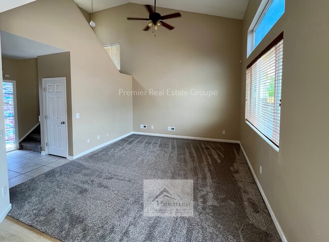Building Photo - 7722 Barn Owl Dr