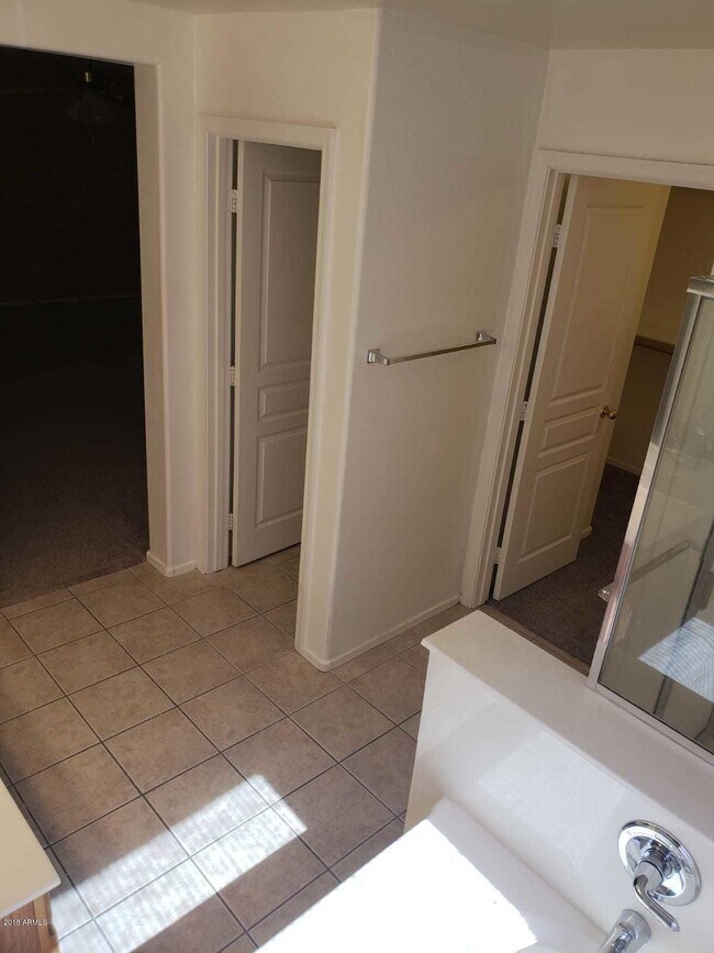 Building Photo - 11765 N 147th Dr