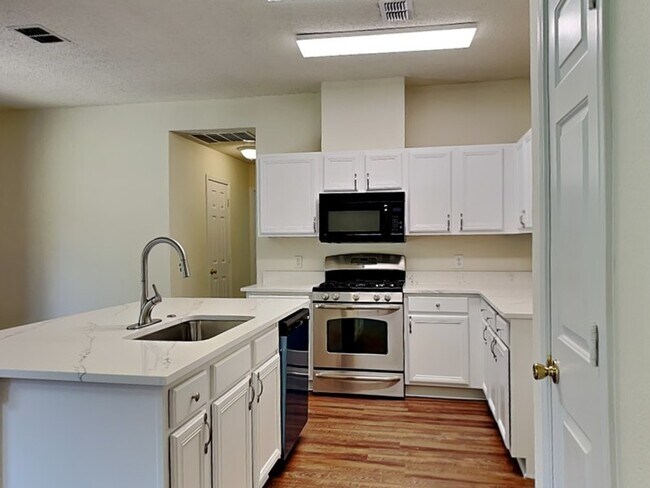 Building Photo - 4861 Autumn Hill