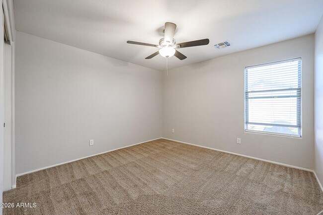Building Photo - 16205 W Gibson Ln