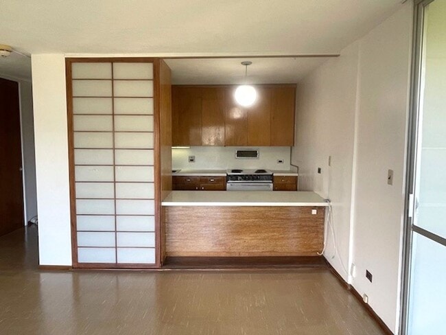 Building Photo - QEG0840K
