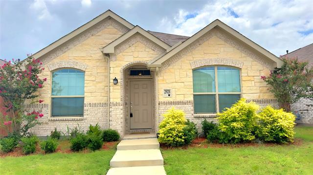 Primary Photo - 2925 Meadowlands Dr