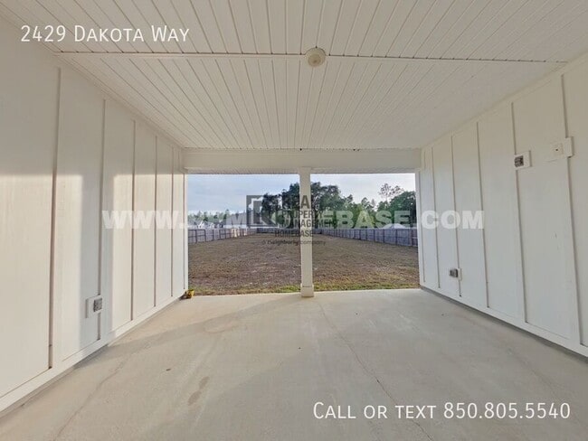 Building Photo - 2429 Dakota Wy