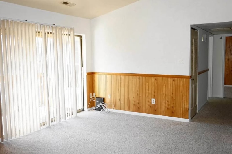 Building Photo - 6 Banyan Wood Ct