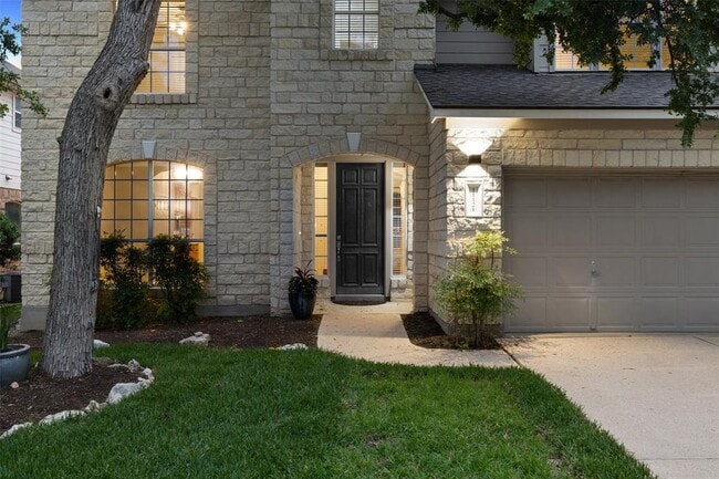 Building Photo - 11121 Sandstone Trail