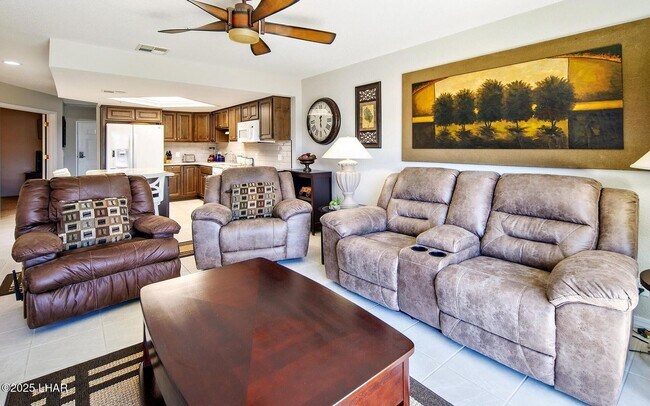 Building Photo - Long Term Furnished Condo