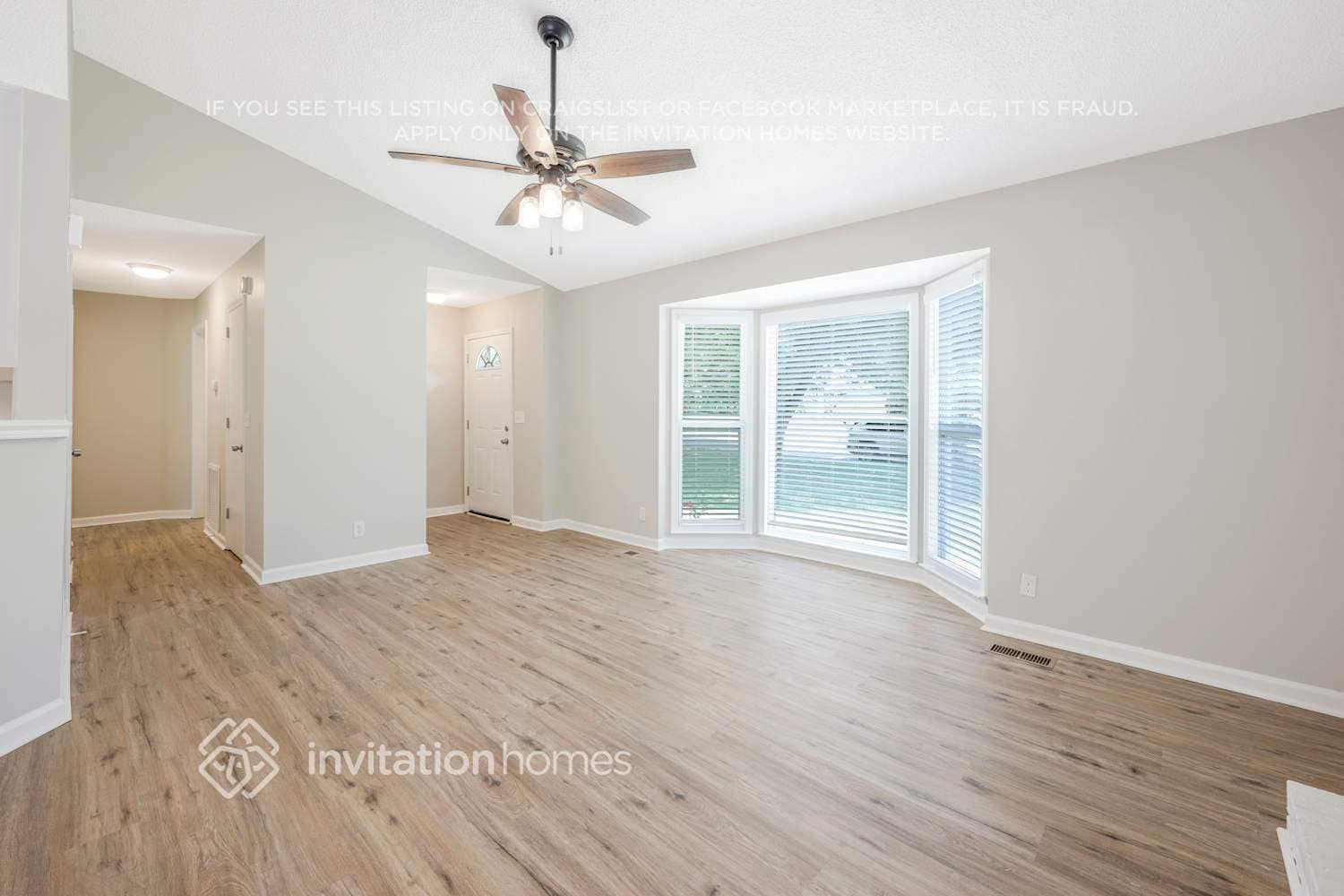 Building Photo - 1015 Rolling Meadow Dr