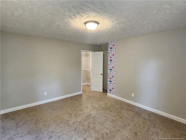 Building Photo - 111 Clearwater Harbor