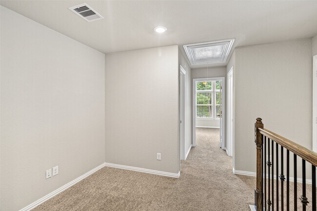Building Photo - 134 Moon Dance Ct