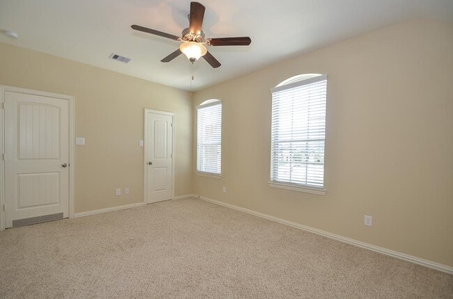 Building Photo - 3502 Fern Creek Ct
