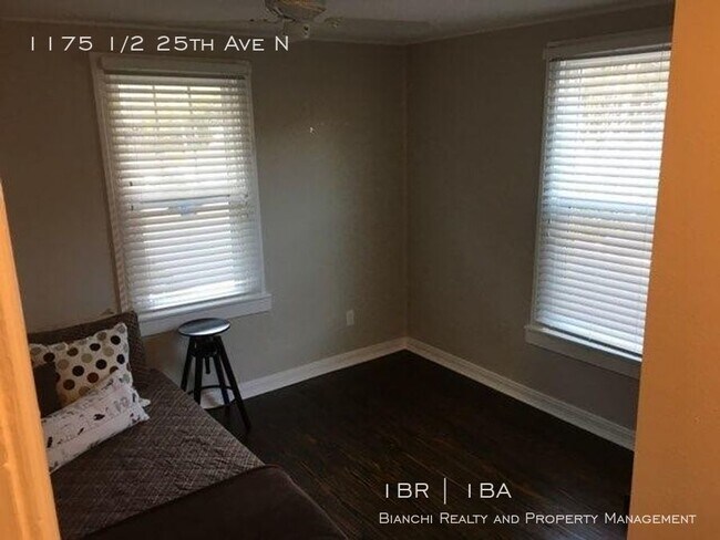 Building Photo - Remodeled - St Pete Apartment Above Garage