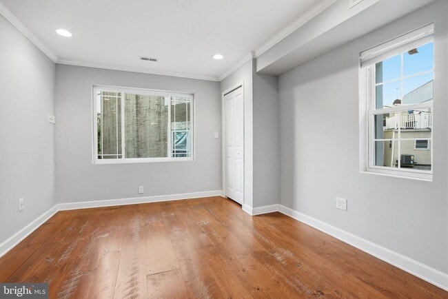 Building Photo - 2407 Grays Ferry Ave